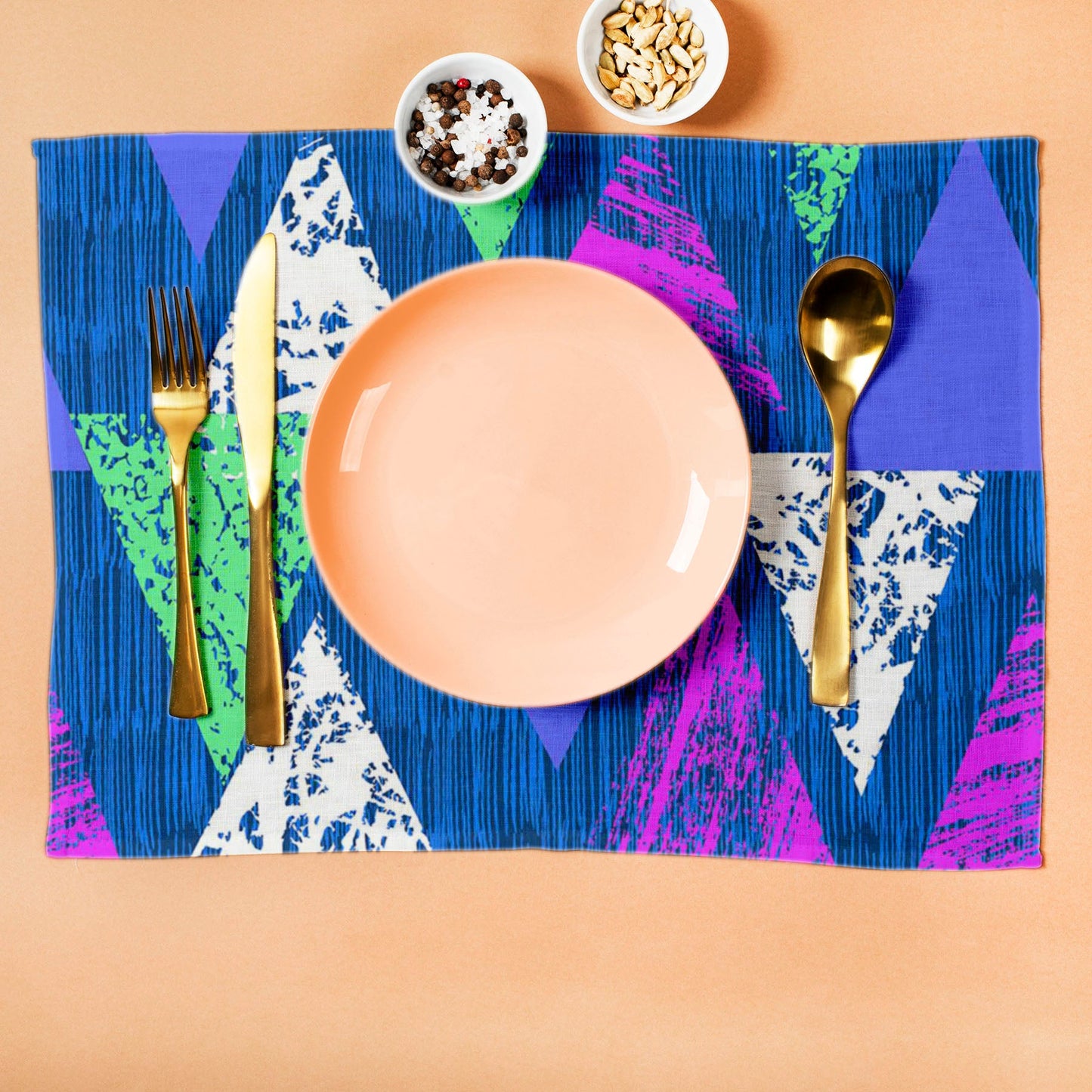Mixed Triangled D1 Table Mat Placemat